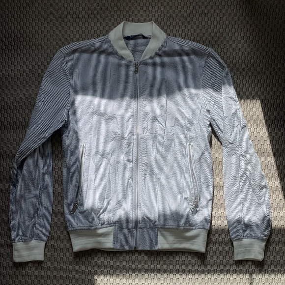 lightweight Seeksucker bomber - Picture 1 of 4